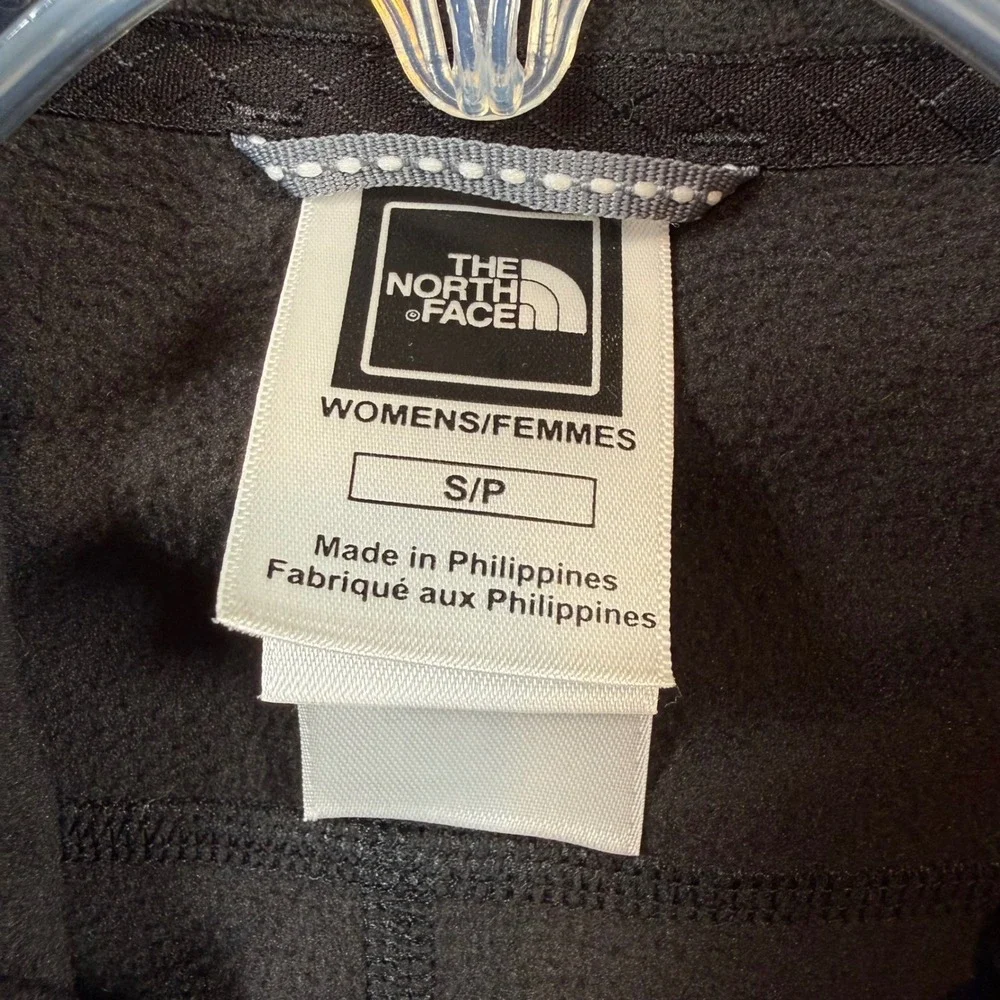 The North Face TKA 100 Fleece Vest Women Small Black Full‎ Zip Mock Neck Outdoor